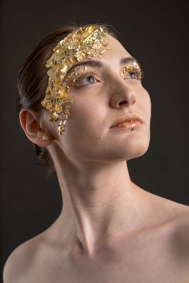 gold-d_9250_w_web